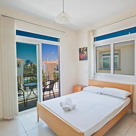 Theodora 27 * 普罗塔拉斯