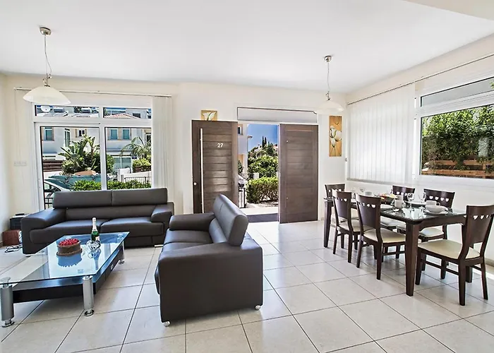 Vila Theodora 27 Protaras